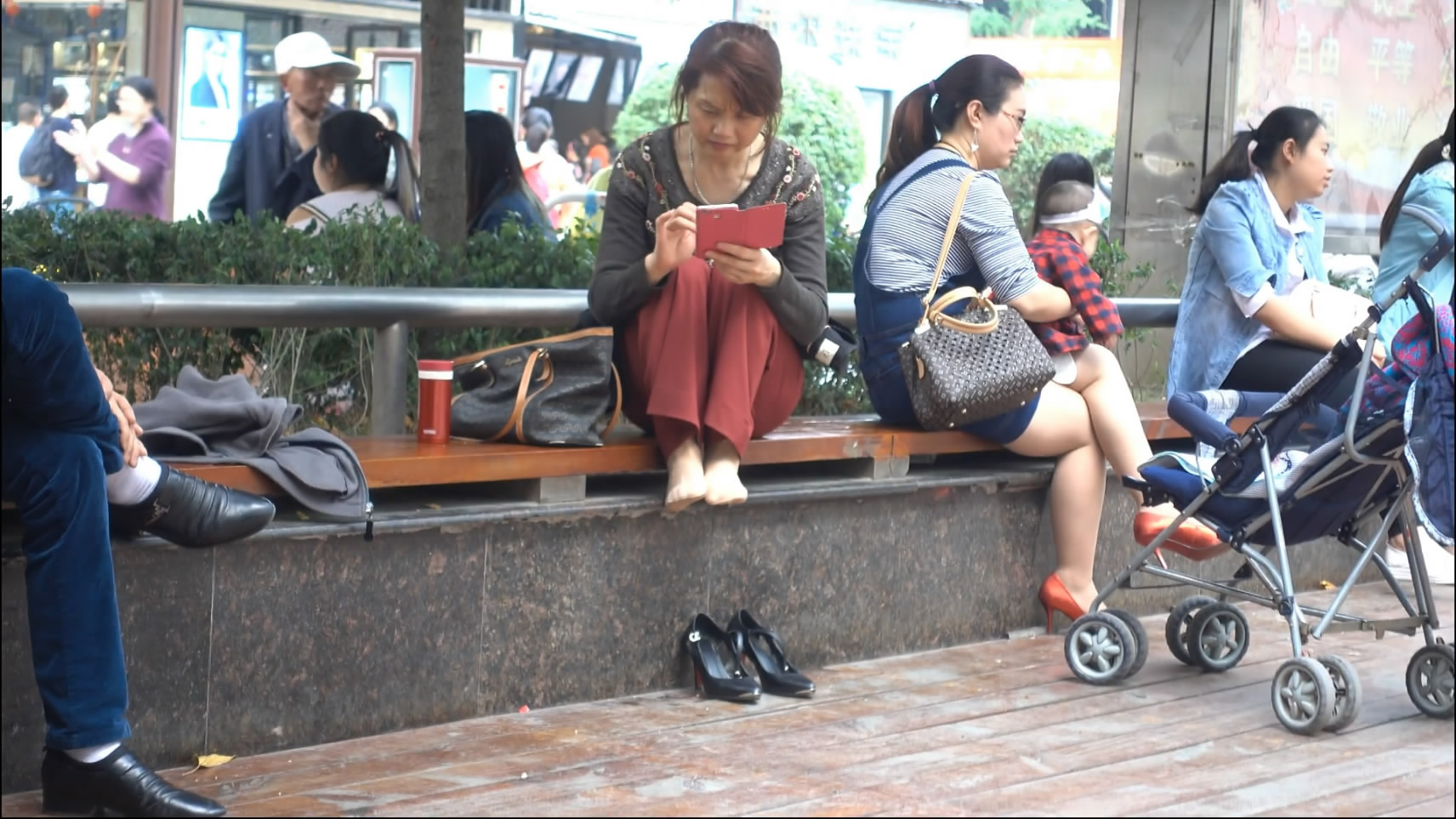 streetsnapnylon[00 00 28][20181205 223125 8]